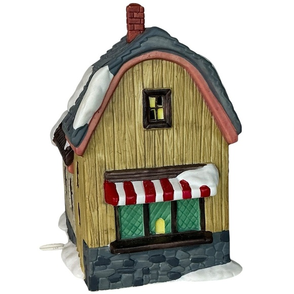 Vintage Christmas Village Florist Porcelain Winter Valley Cottage Lighted House - Picture 4 of 16